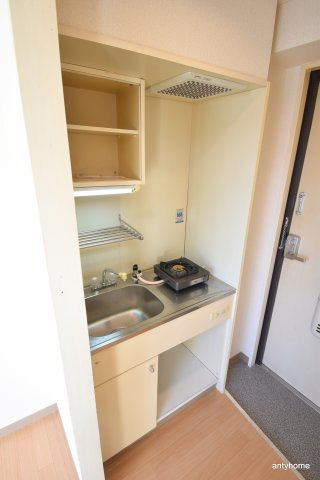 淡路エンビィハイツ　仲介手数料無料のキッチン