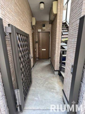 【エントランス】 | メゾンクレール