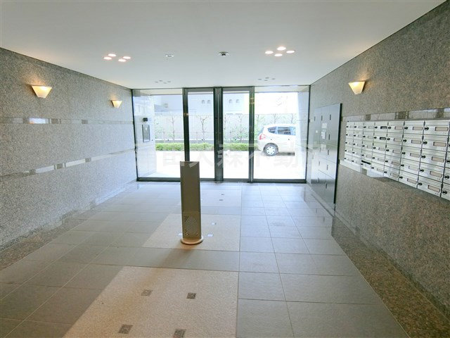 ルーブル蒲田南参番館のエントランス