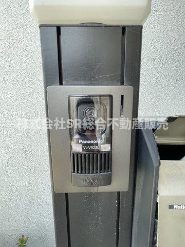 花園東町2丁目中古戸建の防犯設備|弊社は住宅ローンに自信がございます。
お客様にあった銀行をご紹介いたします。
お悩みの方は弊社までお気軽に
ご相談下さいませ。