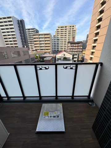 プレサンス桜通ベルノ　名古屋市賃貸　仲介手数料無料のバルコニー|バルコニー