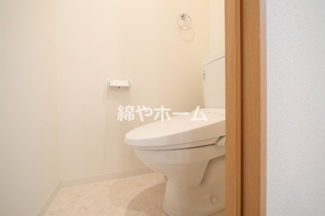 ヴィラナリー大今里のトイレ|シンプルで使いやすいトイレです