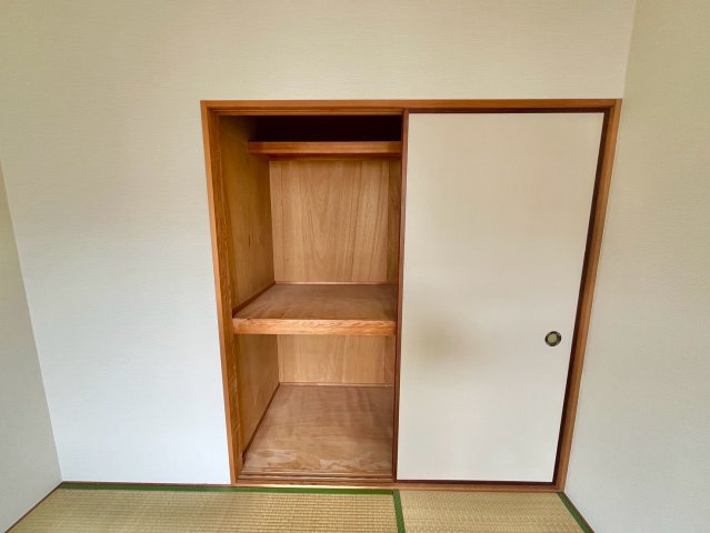レジデンス一栄の収納
