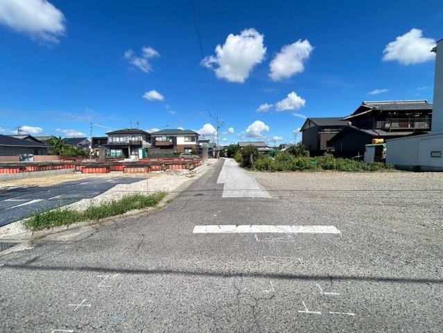 ハートフルタウン　一宮市時之島　全5区画分譲の前面道路含む現地写真|「現地（2026年9月17日）撮影」　
■前面道路　
■ヤマダ不動産　株式会社リライフ