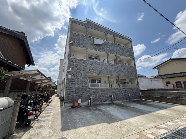 クリエオーレ北島町の外観