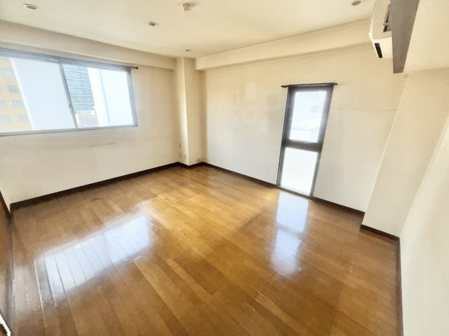 【寝室】 | サンピア柳町