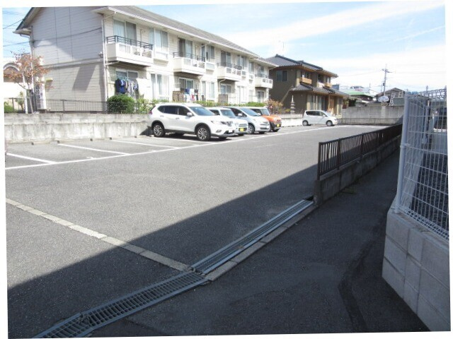 【駐車場】 | セントラル参番館