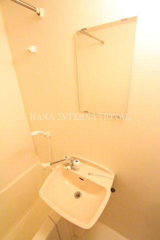 レオパレスＹＯＳＨＩＮＯの洗面所
