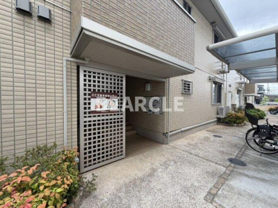 【エントランス】 | メゾン・カナール | 建物の内部です