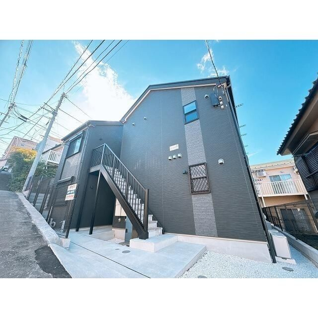ラフィーネ三ツ沢南町の外観