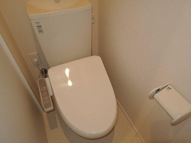 ｃａｌｍｅのトイレ|清潔感のあるトイレです