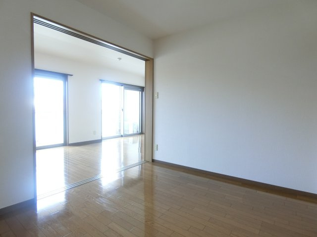 iマンションの洋室|イメージ203号室の写真