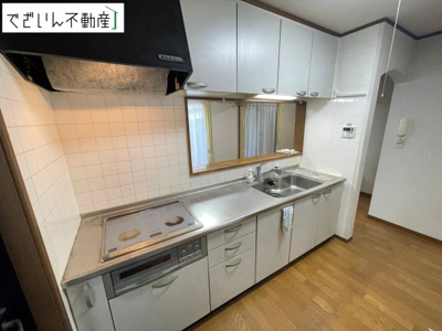 【キッチン】 | 熊谷市銀座5丁目　中古住宅   | 現地(2026年8月撮影)