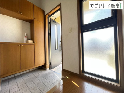 【玄関】 | 熊谷市銀座5丁目　中古住宅   | 現地(2026年8月撮影)