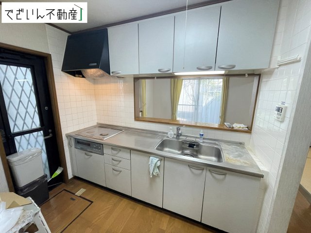 【キッチン】 | 熊谷市銀座5丁目　中古住宅   | 現地(2026年8月撮影)