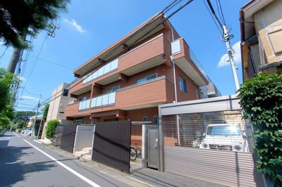 【外観】 | i-LAND荻窪 | 鉄筋コンクリート造のがっちりとした建物。