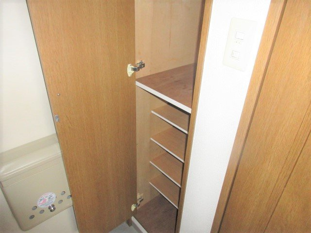 藤沢市白旗４丁目のアパートの収納