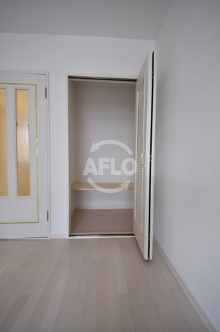 MARION KITAHORIE ANNEX(旧オーキッドコート北堀江アネックス）の収納|オーキッドコート北堀江アネックス　クローゼット