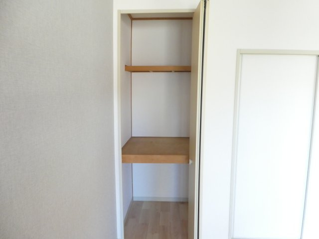 センターフィールド宝塚Ⅰの収納