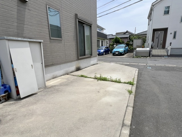 ■高座郡寒川町一之宮２丁目　中古戸建の駐車場|駐車スペース◇