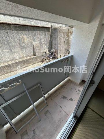 芦屋市岩園町の賃貸マンションのバルコニー|広々としたバルコニーです