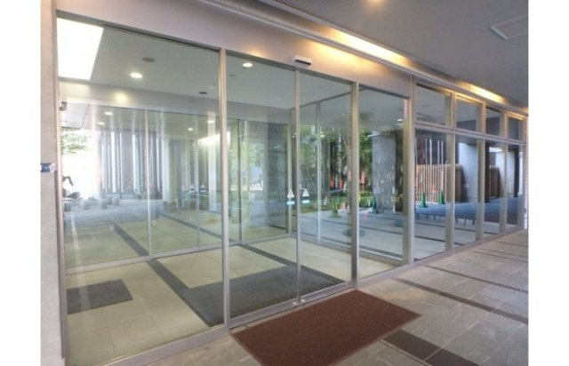 イーストコア曳舟一番館のエントランス