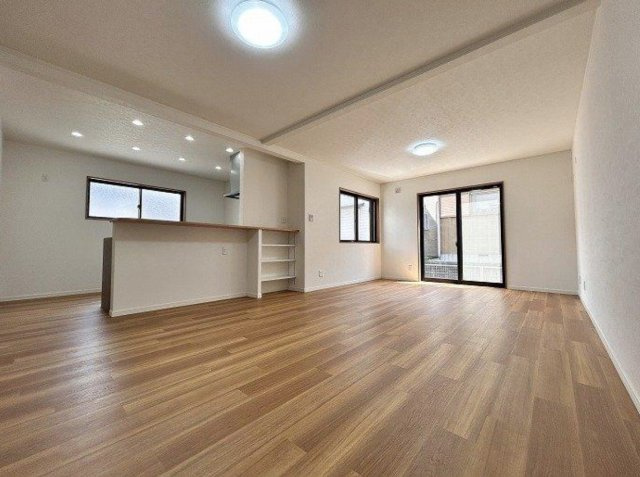 知多市寺本台４丁目　中古戸建のキッチン