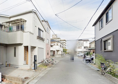 【前面道路含む現地写真】 | 尼崎市稲葉荘４丁目　中古戸建