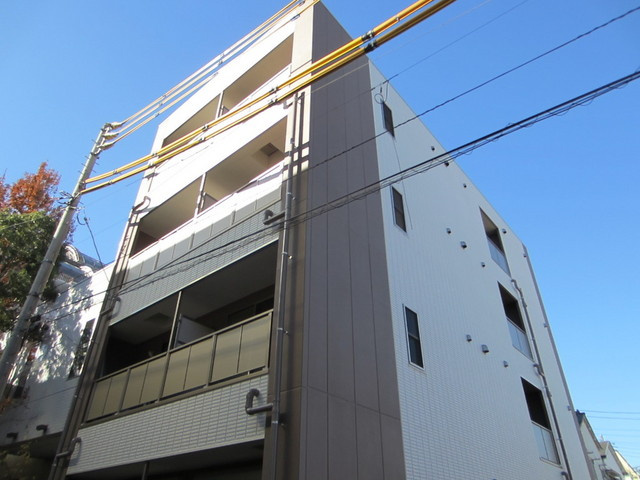 アンプルールフェール十条のその他共用部分|名主の滝公園すぐ近くです！