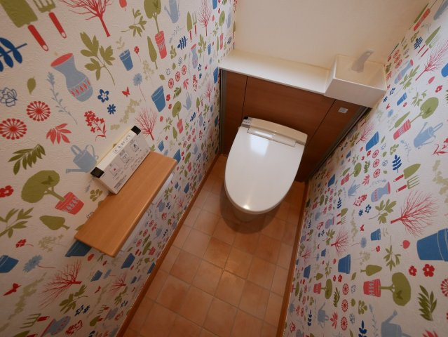 木津川市城山台6丁目戸建のトイレ|トイレもきれいです