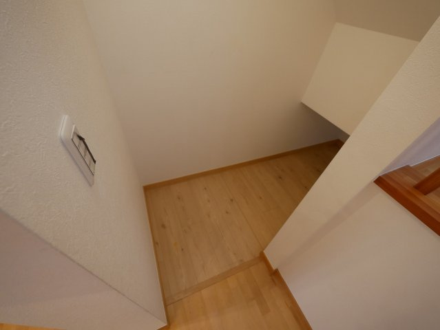 木津川市城山台6丁目戸建の収納|小物を収納するのに便利です