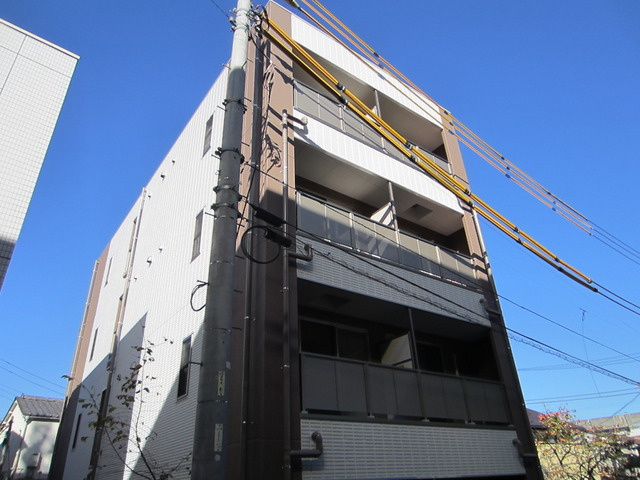 アンプルールフェール十条