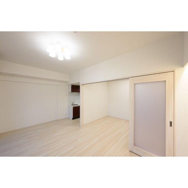プレジオ荒本新町の居間・リビング
