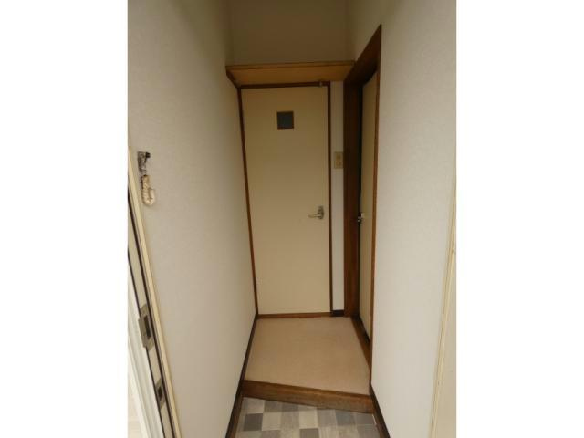 ノースパレスⅤの玄関
