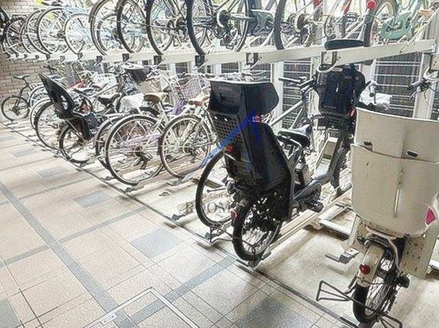 ライオンズマンション御茶ノ水のその他共用部分|駐輪場です。