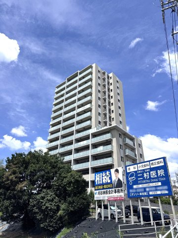 バンベール刈谷レジデンスの外観
