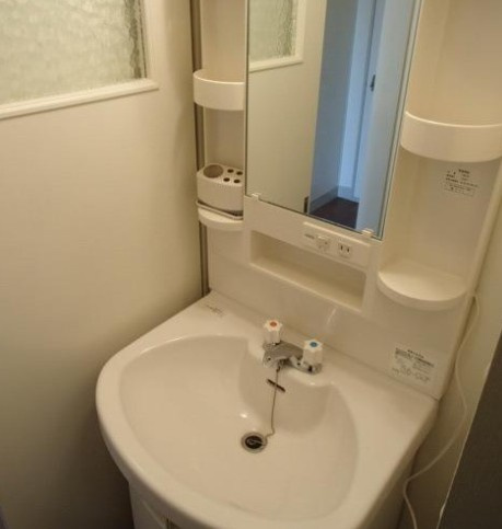 根本ビルの独立洗面台|※別部屋参考写真