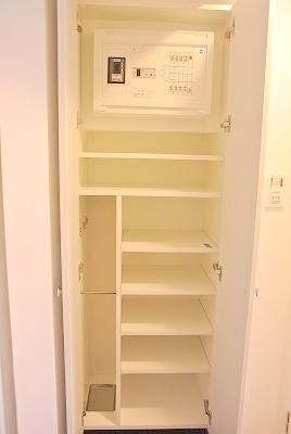 【収納】ハーモニーレジデンス三田 