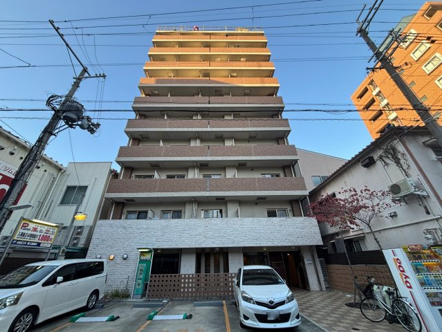 エステムヒルズ新大阪の外観