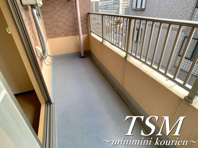 Ｍ’プラザ 香里壱番館のバルコニー