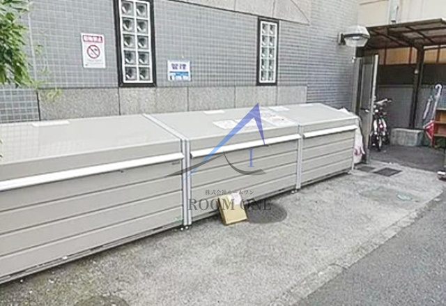 プレミアムバリュー大島のその他共用部分|敷地内ごみ置き場です。