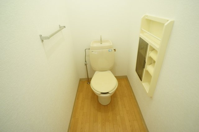 ハイツメルシーのトイレ|参考、同建物・同間取りの号室