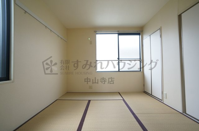 ハイツメルシーの和室