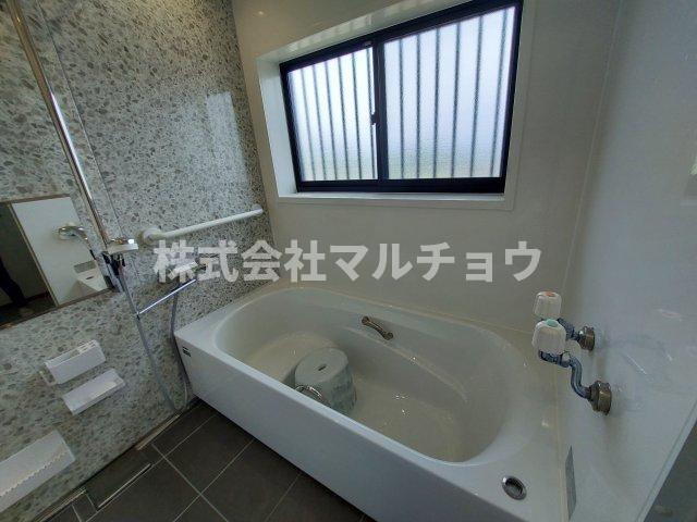 オレンジランド2世帯戸建ての浴室|2Fお風呂