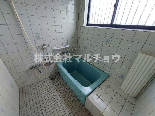 オレンジランド2世帯戸建ての浴室