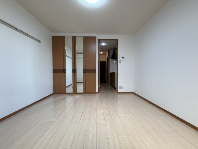 エルピスⅠの内装