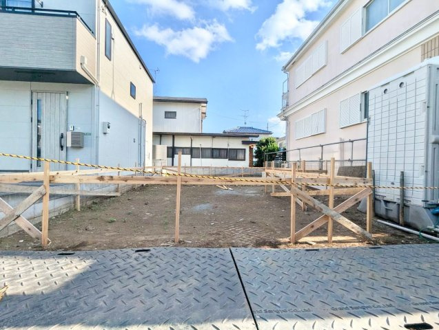 世田谷区千歳台2丁目　新築戸建の外観|2026.08.10撮影

現地ご見学希望・資料請求などお気軽にお問い合わせ下さい！
03-5990-5201