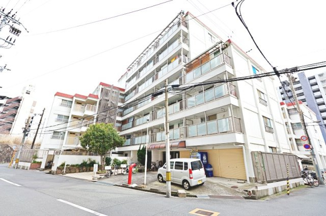 パレスハイツ京橋の外観