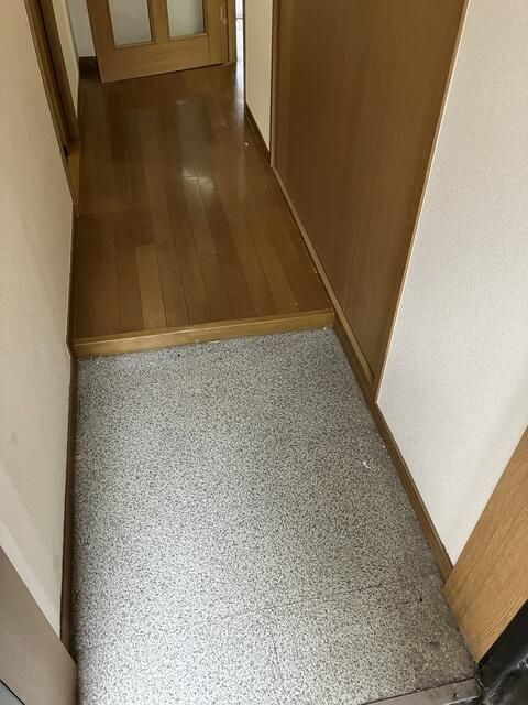 ファインクレスト八千代台の玄関