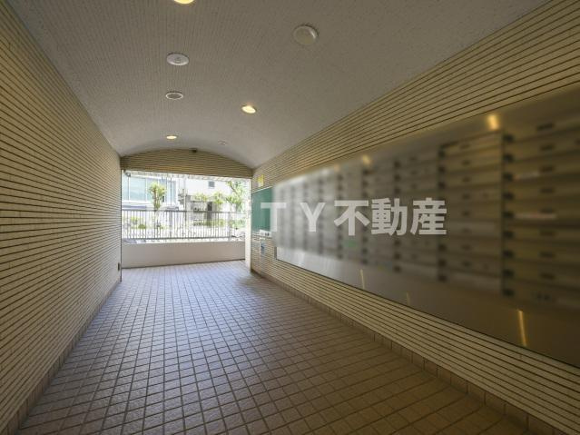 【ロビー】 | スカイコート戸越銀座 | 建物の内部です